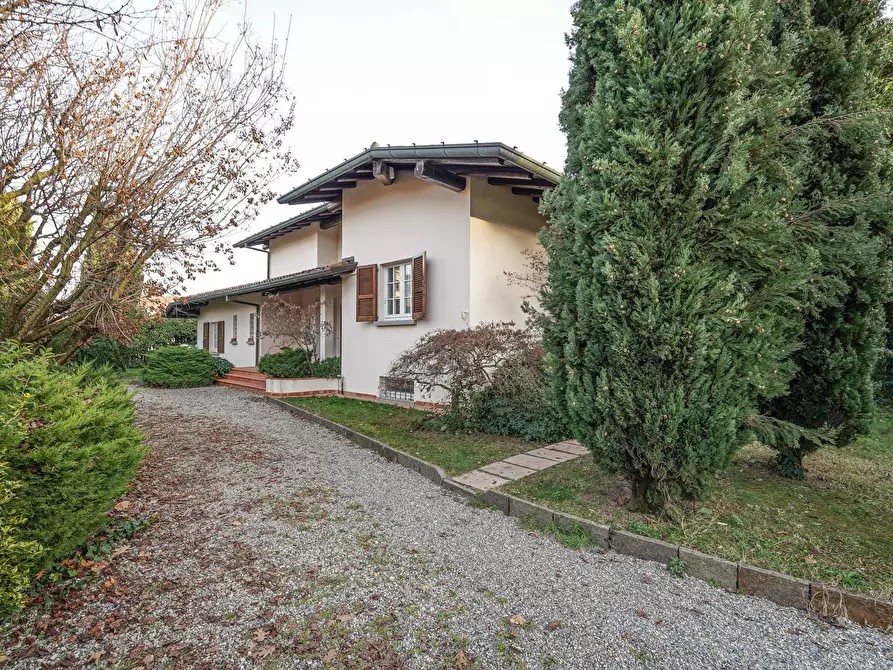 Immagine 16 di Villa in vendita  in PEDRINELLI a Carvico