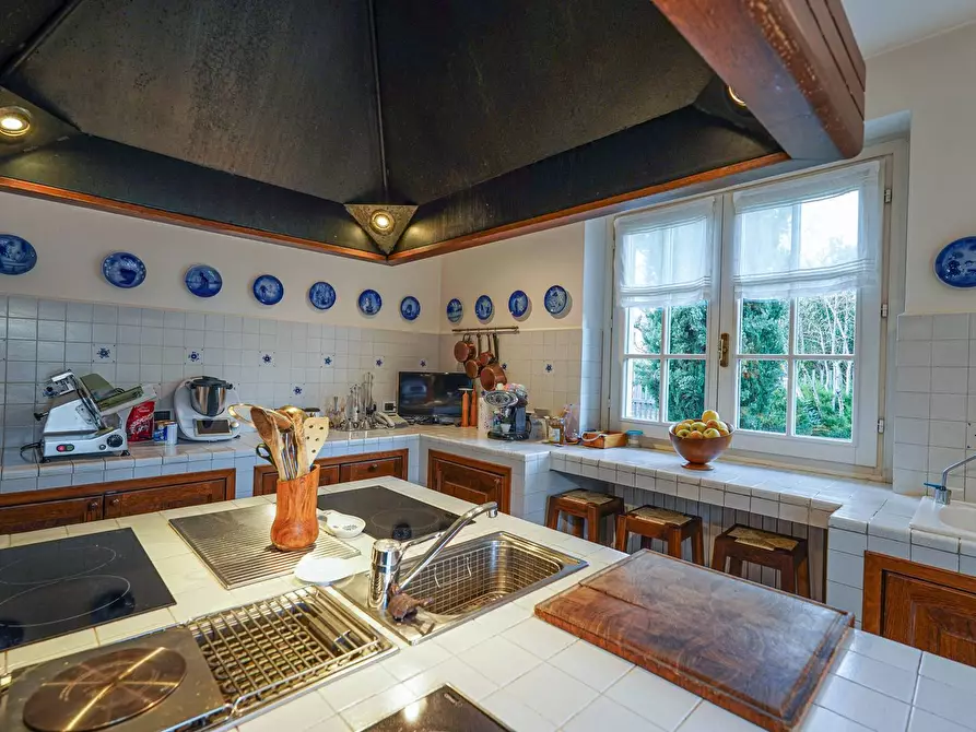 Immagine 43 di Villa in vendita  in PEDRINELLI a Carvico