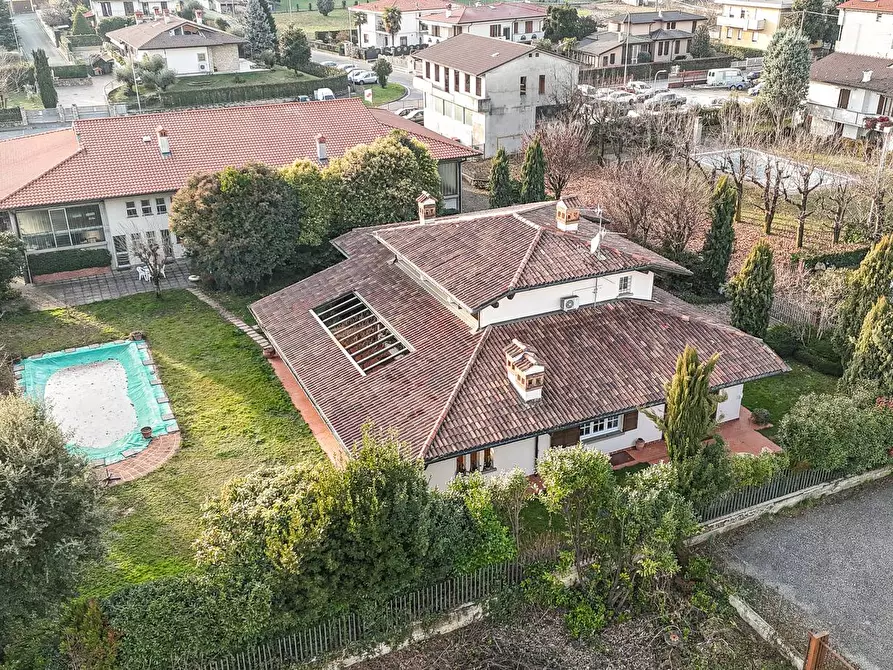 Immagine 88 di Villa in vendita  in PEDRINELLI a Carvico