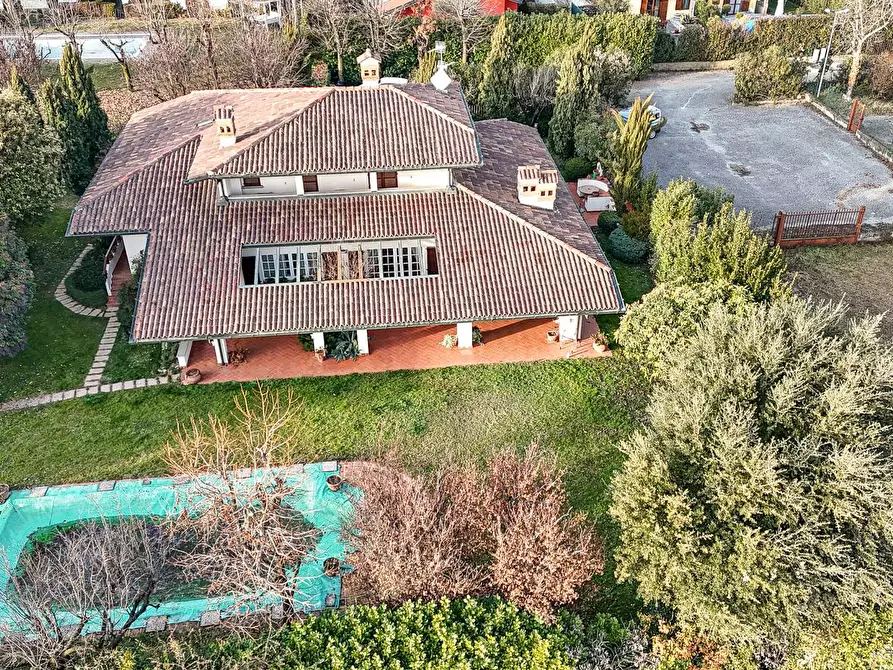 Immagine 90 di Villa in vendita  in PEDRINELLI a Carvico