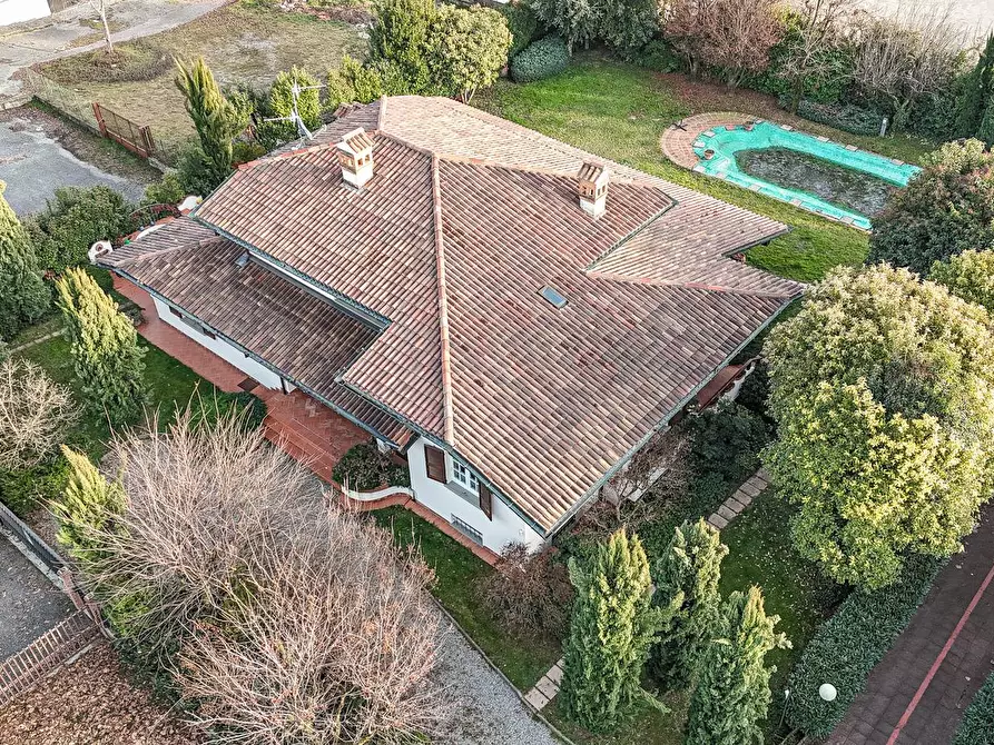 Immagine 93 di Villa in vendita  in PEDRINELLI a Carvico