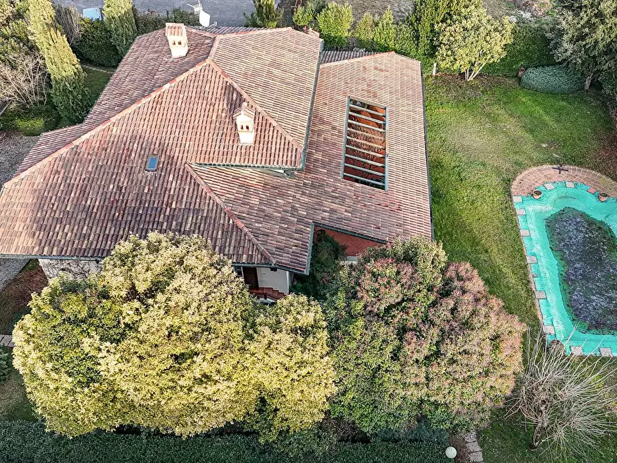 Immagine 94 di Villa in vendita  in PEDRINELLI a Carvico