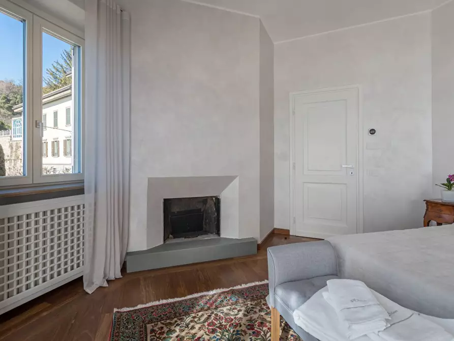 Immagine 16 di Appartamento in vendita  a Bergamo