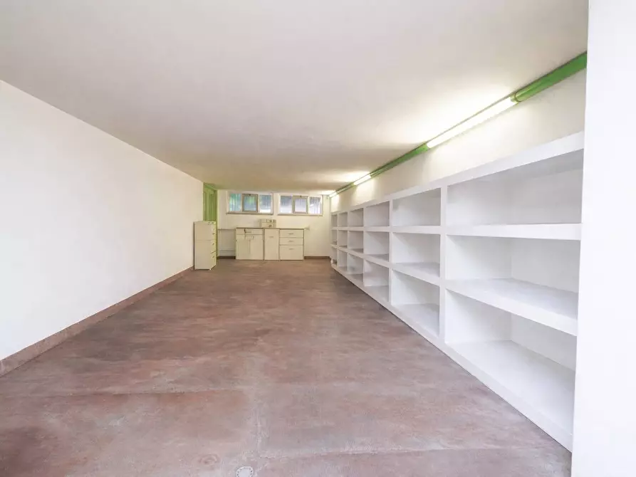 Immagine 97 di Villa in vendita  in PEDRINELLI a Carvico