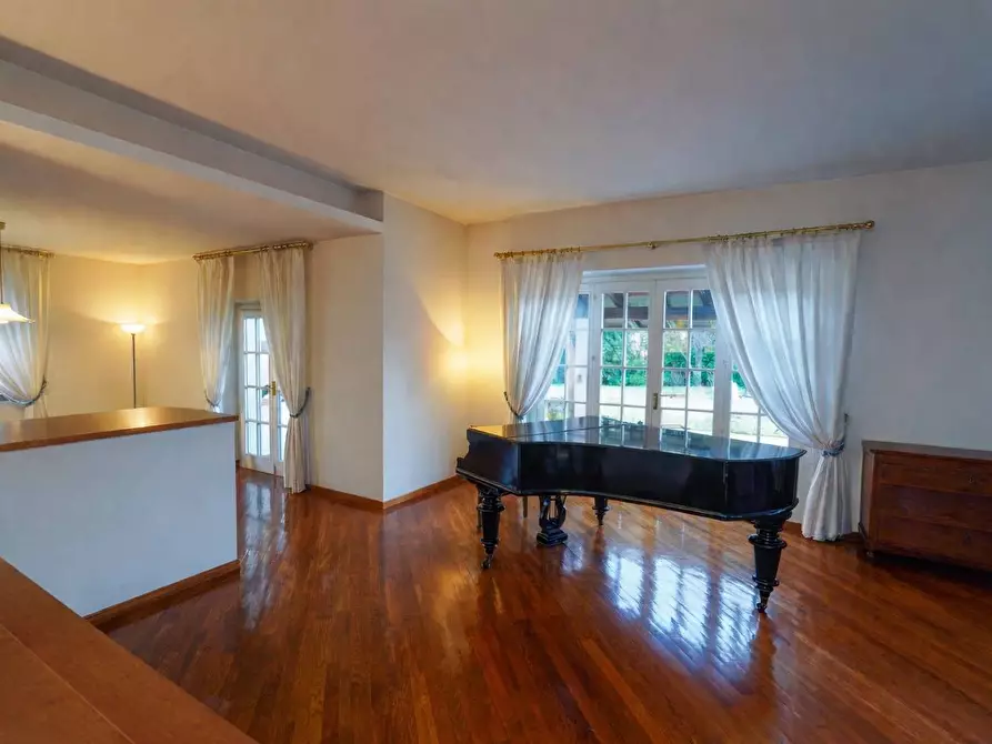 Immagine 35 di Villa in vendita  in PEDRINELLI a Carvico