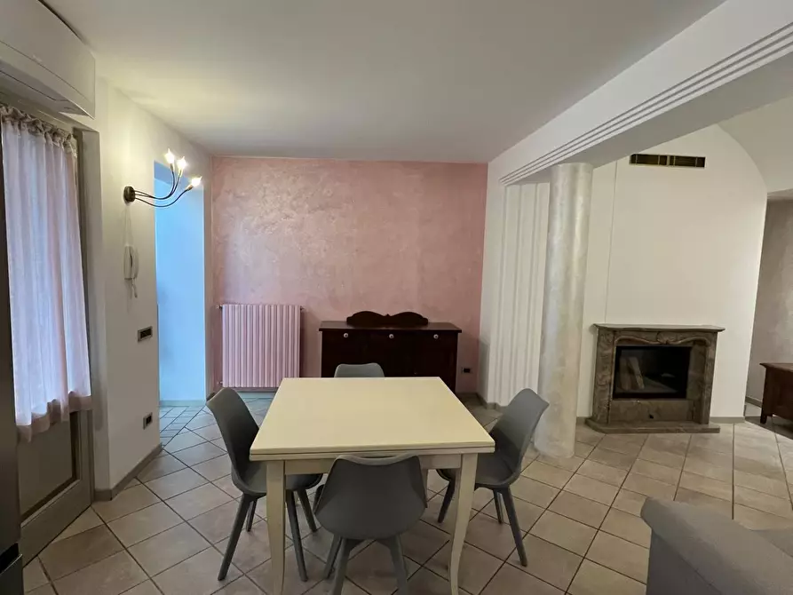 Immagine 4 di Appartamento in affitto  in ZAMBONATE 93 a Bergamo