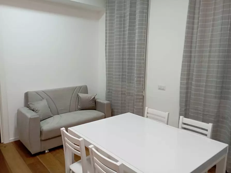 Immagine 2 di Appartamento in affitto  in Via Camozzi 56 a Bergamo