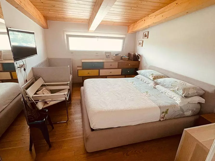 Immagine 9 di Appartamento in vendita  in Via Marconi 2 a Almenno San Bartolomeo