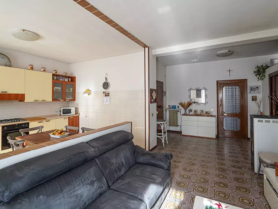 Immagine 16 di Casa indipendente in vendita  in DANTE ALIGHIERI 8 a Lurano