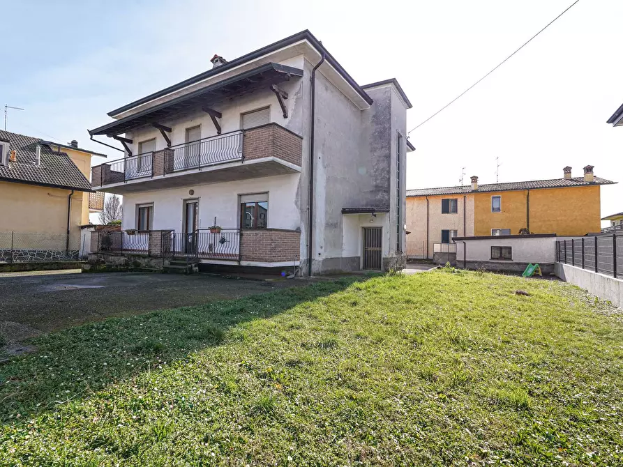 Immagine 40 di Casa indipendente in vendita  in DANTE ALIGHIERI 8 a Lurano