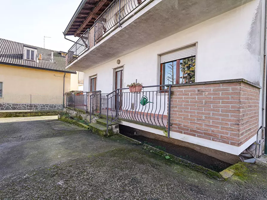 Immagine 41 di Casa indipendente in vendita  in DANTE ALIGHIERI 8 a Lurano