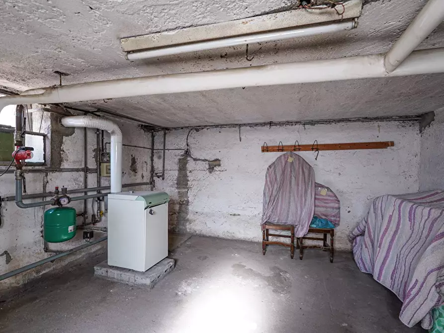 Immagine 50 di Casa indipendente in vendita  in DANTE ALIGHIERI 8 a Lurano