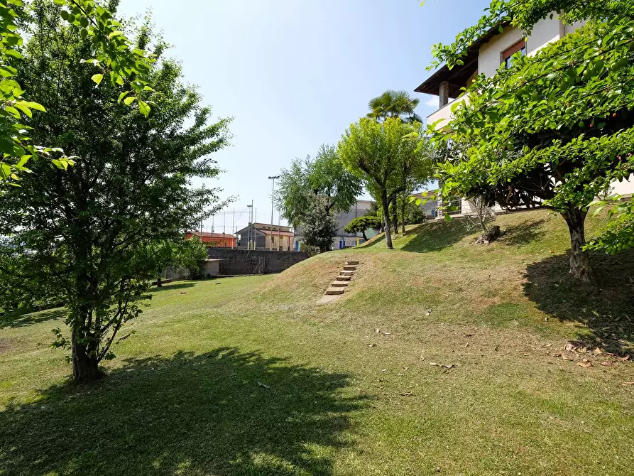 Immagine 2 di Casa semindipendente in vendita  in Via Castello Rescanzi 17 a Almenno San Bartolomeo