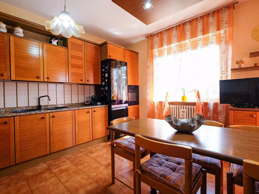 Immagine 41 di Casa semindipendente in vendita  in Via Castello Rescanzi 17 a Almenno San Bartolomeo