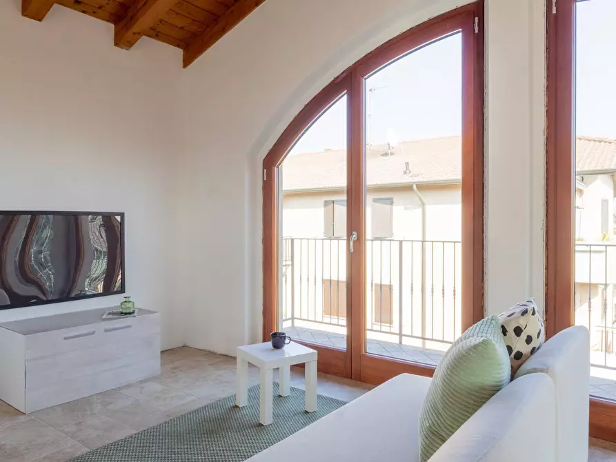 Immagine 21 di Villa in vendita  in via don sturzo 7 a Mapello