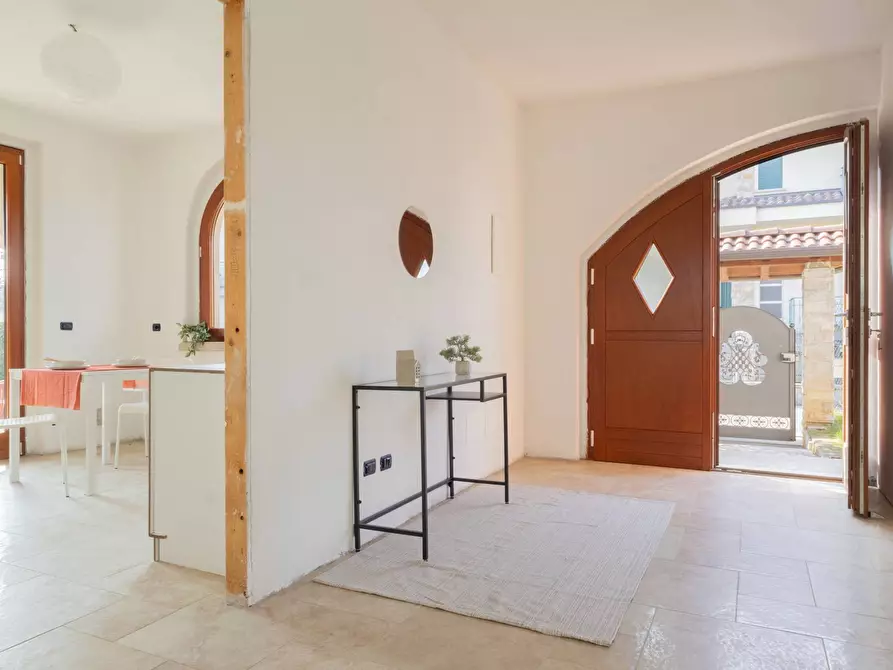 Immagine 5 di Villa in vendita  in via don sturzo 7 a Mapello