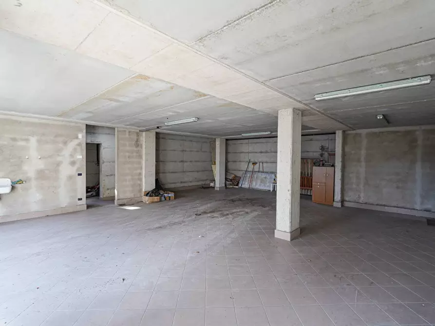 Immagine 32 di Villa in vendita  in via don sturzo 7 a Mapello