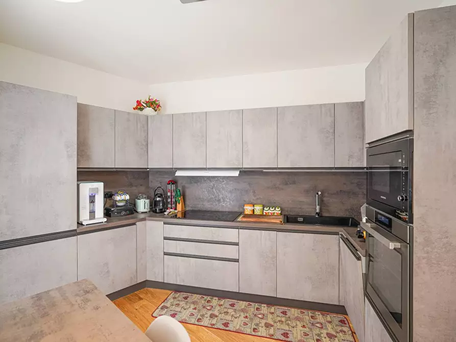 Immagine 12 di Appartamento in vendita  in FALCONE BORSELLINO 15 a Arcene