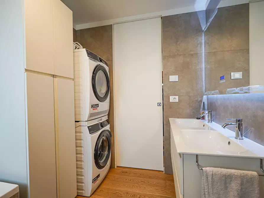 Immagine 33 di Appartamento in vendita  in FALCONE BORSELLINO 15 a Arcene