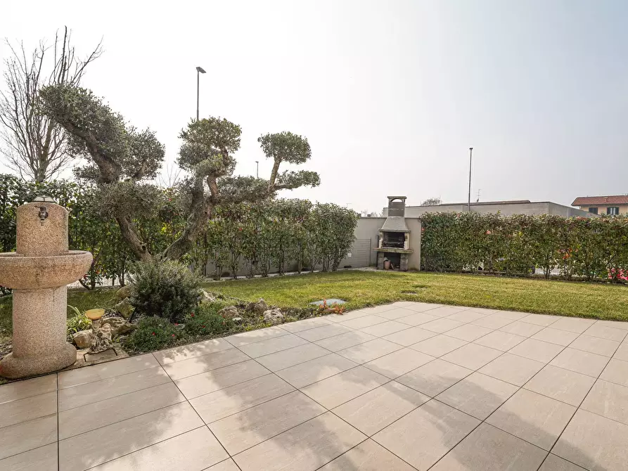 Immagine 35 di Appartamento in vendita  in FALCONE BORSELLINO 15 a Arcene