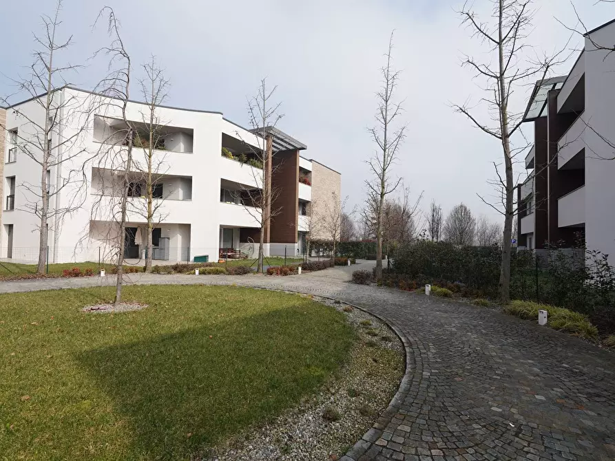 Immagine 50 di Appartamento in vendita  in FALCONE BORSELLINO 15 a Arcene