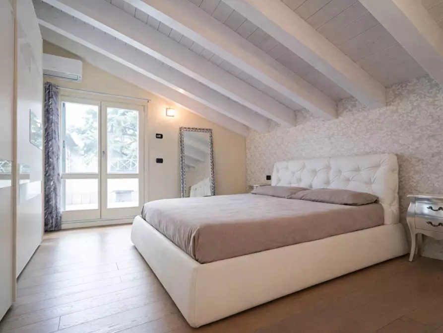 Immagine 18 di Appartamento in vendita  in Via Paladina 1 a Almenno San Bartolomeo