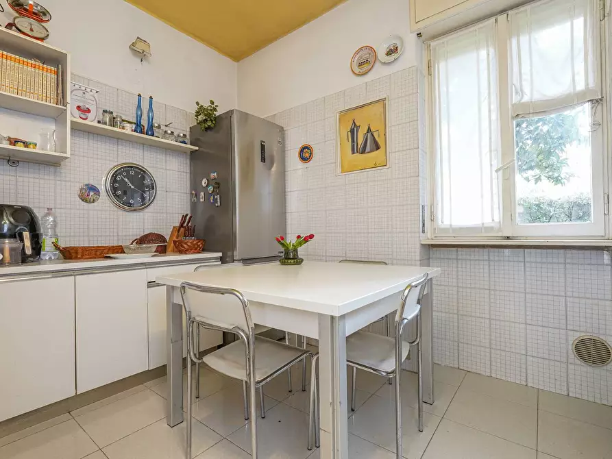 Immagine 6 di Appartamento in vendita  in VIA ROSMINI 7 a Bergamo