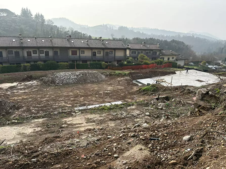 Immagine 3 di Terreno residenziale in vendita  in V DE SABATA a Scanzorosciate