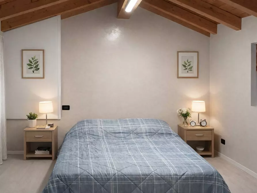 Immagine 13 di Appartamento in vendita  in via Manzoni a Almenno San Bartolomeo