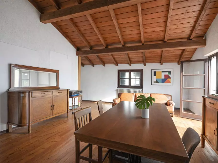 Immagine 19 di Villa in vendita  in via damiano chiesa 57 a Almenno San Bartolomeo