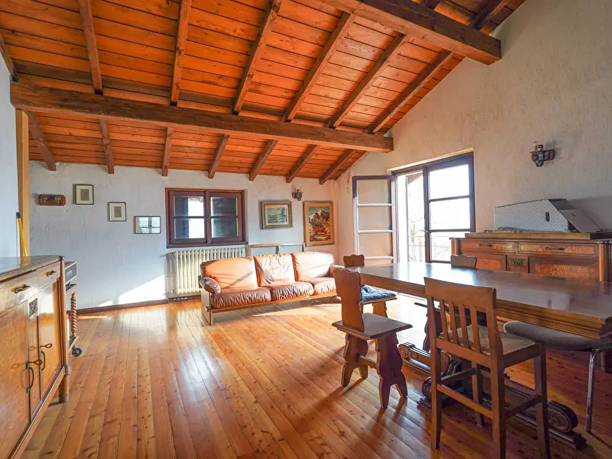 Immagine 17 di Villa in vendita  in via damiano chiesa 57 a Almenno San Bartolomeo