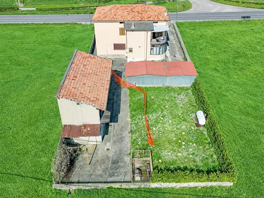 Immagine 3 di Appartamento in vendita  in Via Don Pedrinelli 128 a Almenno San Bartolomeo