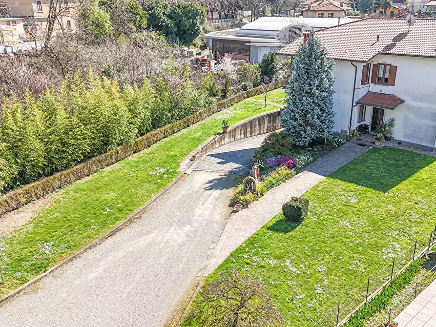 Immagine 2 di Casa semindipendente in vendita  a Ponte San Pietro