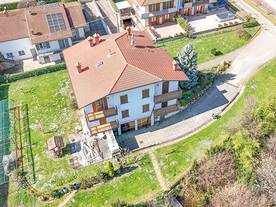 Immagine 1 di Casa semindipendente in vendita  a Ponte San Pietro