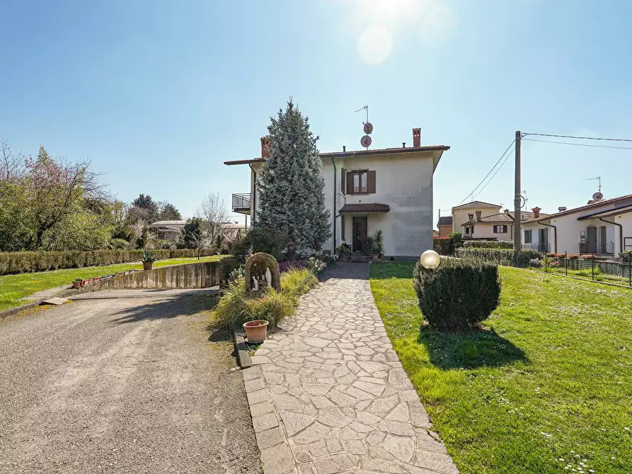 Immagine 30 di Casa semindipendente in vendita  a Ponte San Pietro
