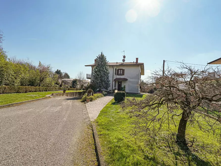 Immagine 37 di Casa semindipendente in vendita  a Ponte San Pietro