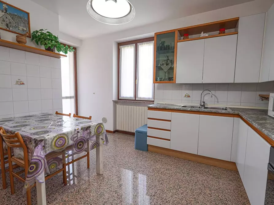 Immagine 12 di Casa semindipendente in vendita  a Ponte San Pietro