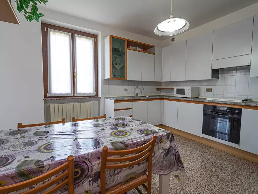 Immagine 13 di Casa semindipendente in vendita  a Ponte San Pietro