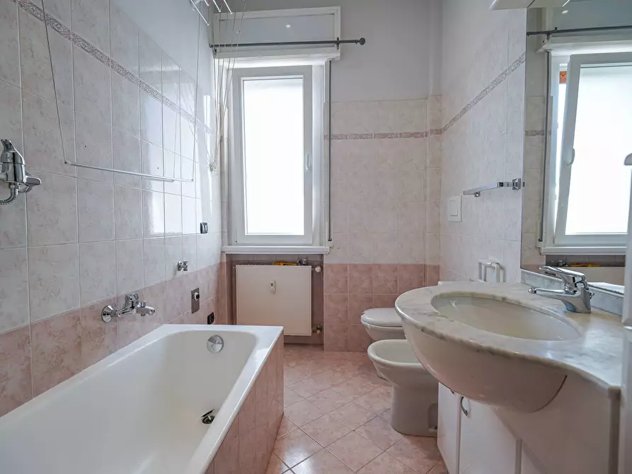 Immagine 25 di Attico in vendita  in VIA ZIGNONI 1 a Bergamo