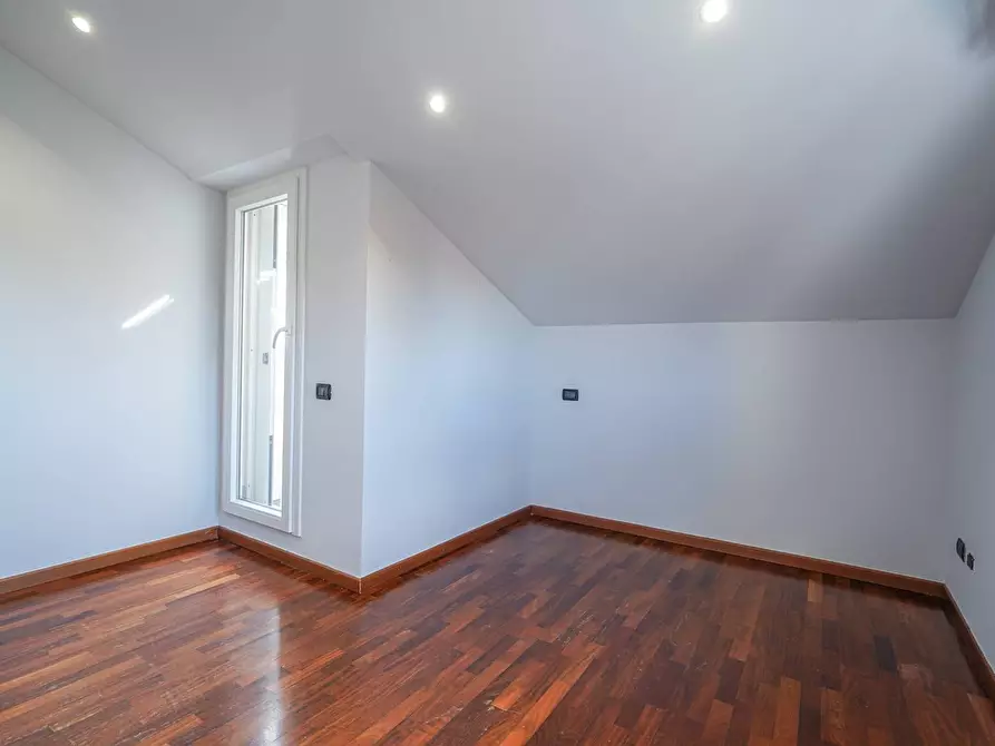Immagine 22 di Attico in vendita  in VIA ZIGNONI 1 a Bergamo
