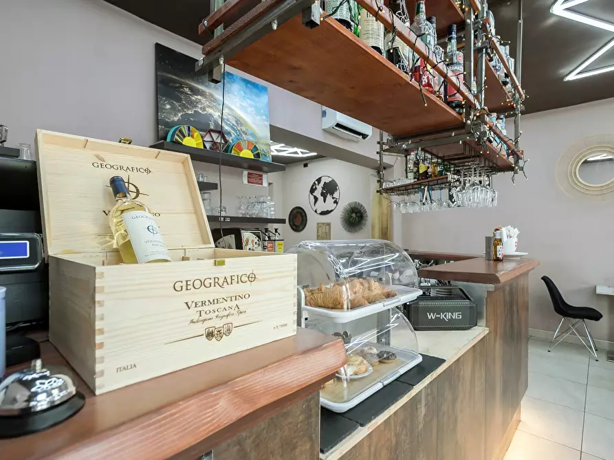 Immagine 4 di Bar / Ristorante in vendita  in via marconi a Seriate
