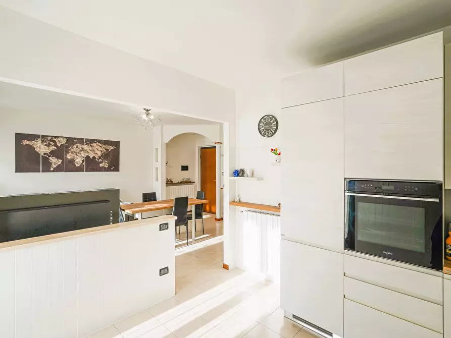 Immagine 11 di Appartamento in vendita  in VIA FRATELLI RIPAMONTI 4 a Almenno San Bartolomeo