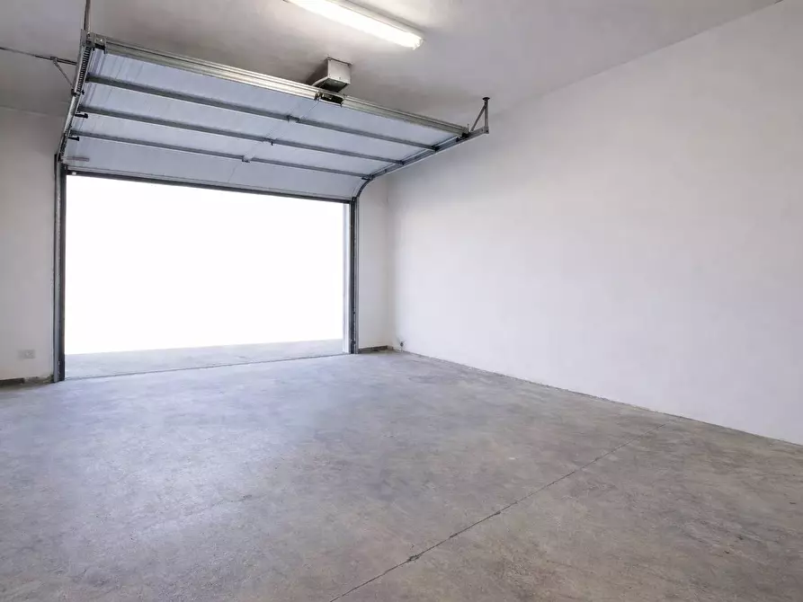 Immagine 56 di Casa semindipendente in vendita  in Via Castello Rescanzi 17 a Almenno San Bartolomeo