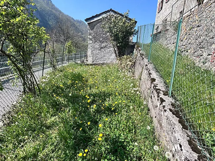 Immagine 3 di Rustico / casale in vendita  in VIA DON CORTINOVIS NN a Val Brembilla