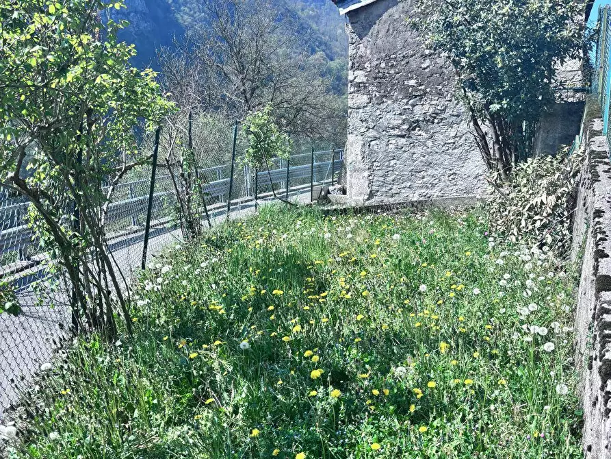 Immagine 1 di Rustico / casale in vendita  in VIA DON CORTINOVIS NN a Val Brembilla