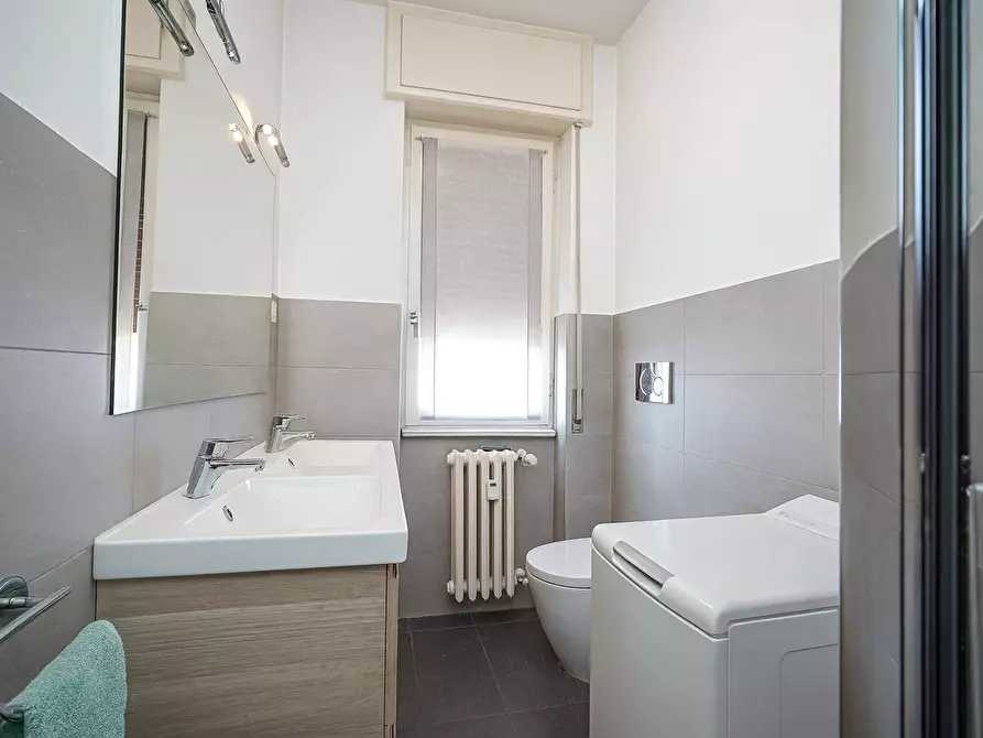 Immagine 14 di Appartamento in vendita  in VIA GIORDANO 6 a Bergamo