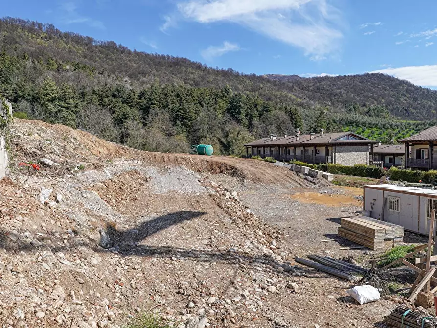 Immagine 26 di Appartamento in vendita  in VIA GAVARNO a Scanzorosciate