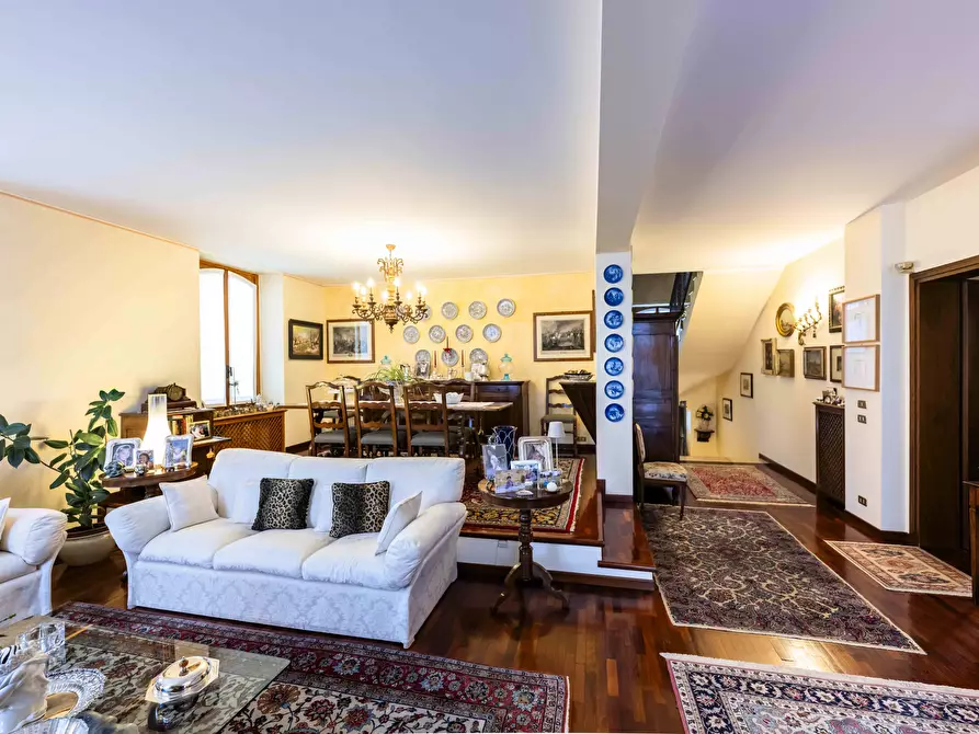 Immagine 5 di Casa indipendente in vendita  a Bergamo