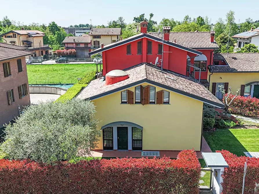 Immagine 65 di Villetta a schiera in vendita  in FERMI 18 a Terno D'isola