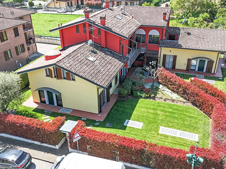 Immagine 67 di Villetta a schiera in vendita  in FERMI 18 a Terno D'isola